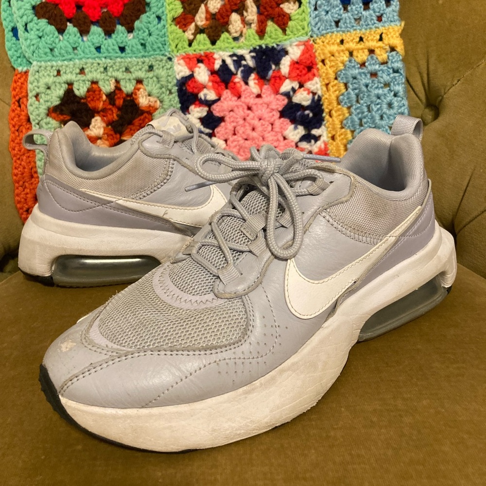 light blue nike sneakers